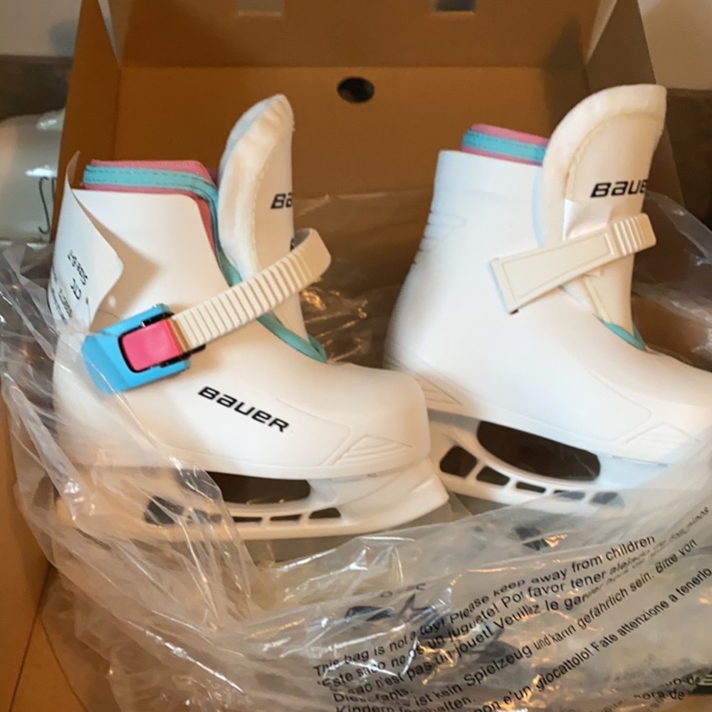 Bauer Ice Skates toddler 6/7